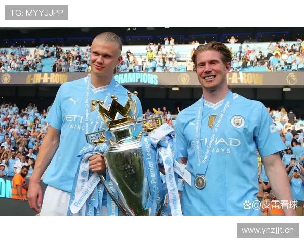 厄德高 vs 德布劳内：中场核心组织能力与战术适配性对比