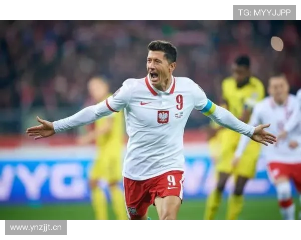 莱万多夫斯基点球能力解析：稳定性是否达到顶级射手标准